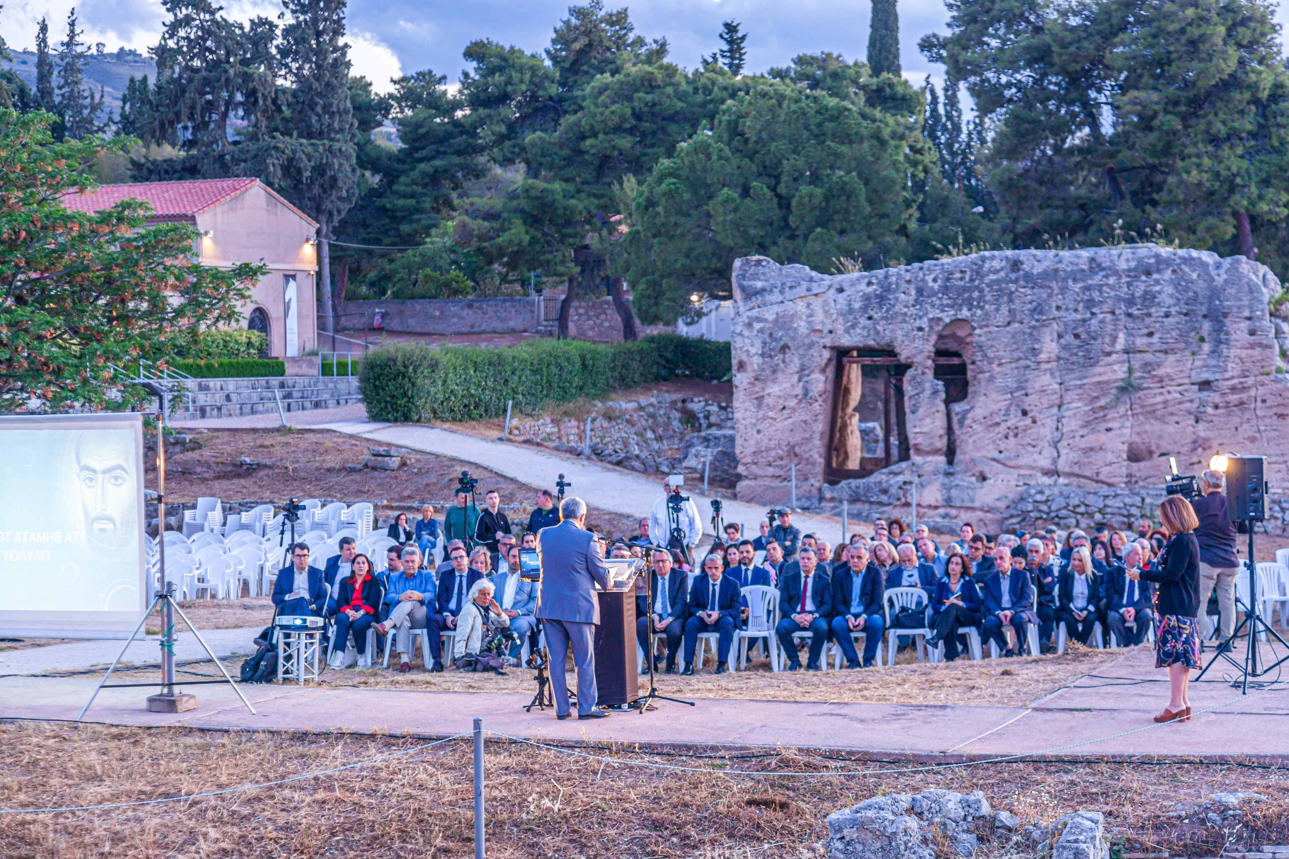 Στα βήματα του Αποστόλου Παύλου στην Κόρινθο